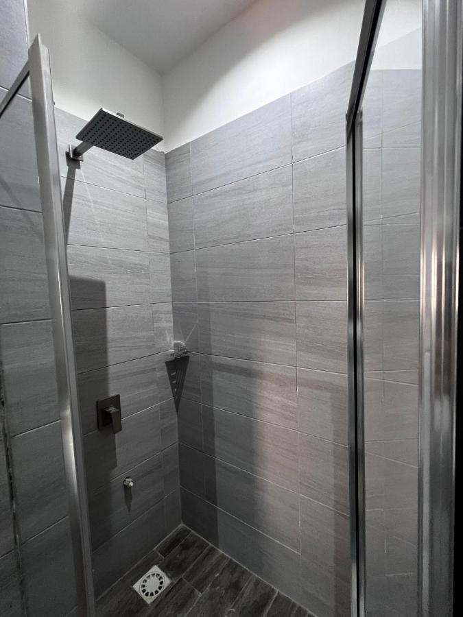Fragrance Apartments And Suites Ibadan Extérieur photo
